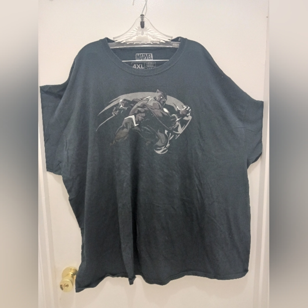 Marvels black panther t-shirt